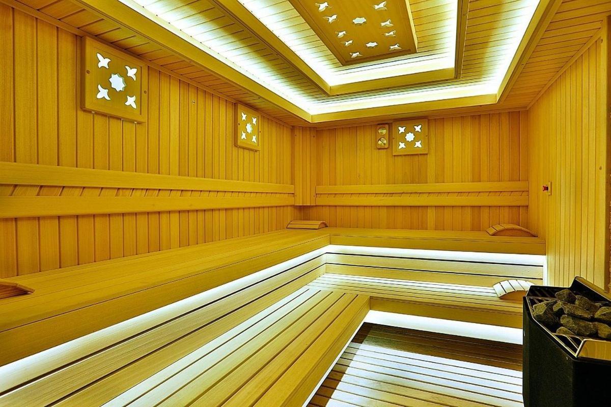 Emirhan Palace Hotel اسطنبول المظهر الخارجي الصورة