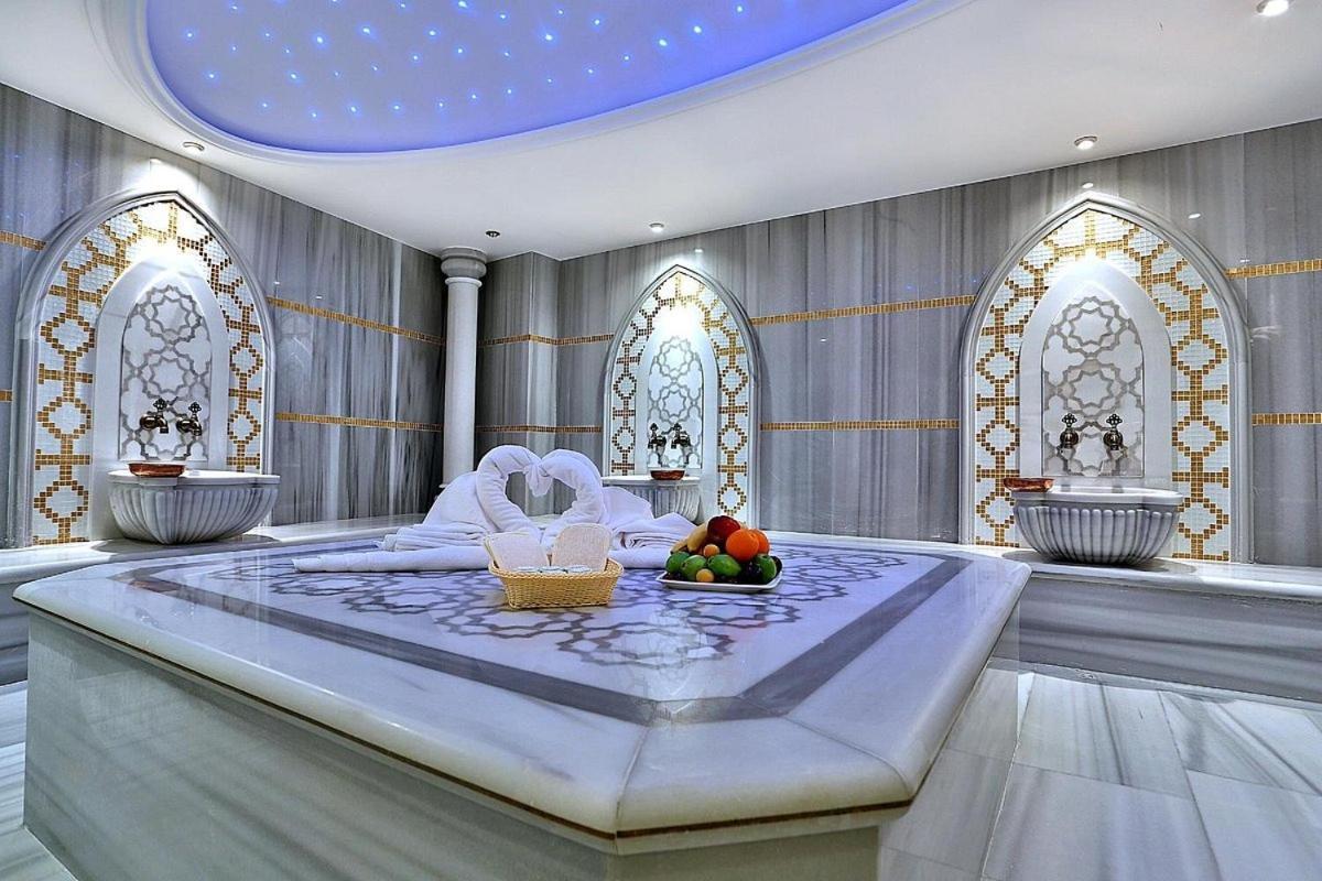 Emirhan Palace Hotel اسطنبول المظهر الخارجي الصورة